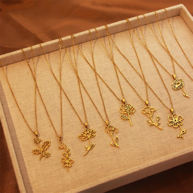 

Popular December Flower Name Pendant 2023 Stainless Steel Necklace Birthday Gift Rose Poppy Anniversary Accessories
