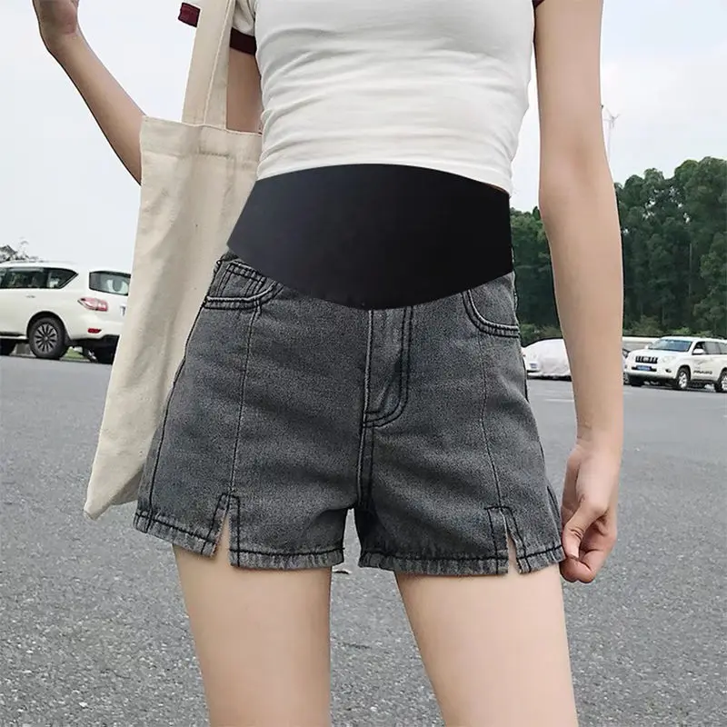 New maternity shorts summer thin maternity pants loose Korean version of summer maternity denim shorts summer maternity shorts.