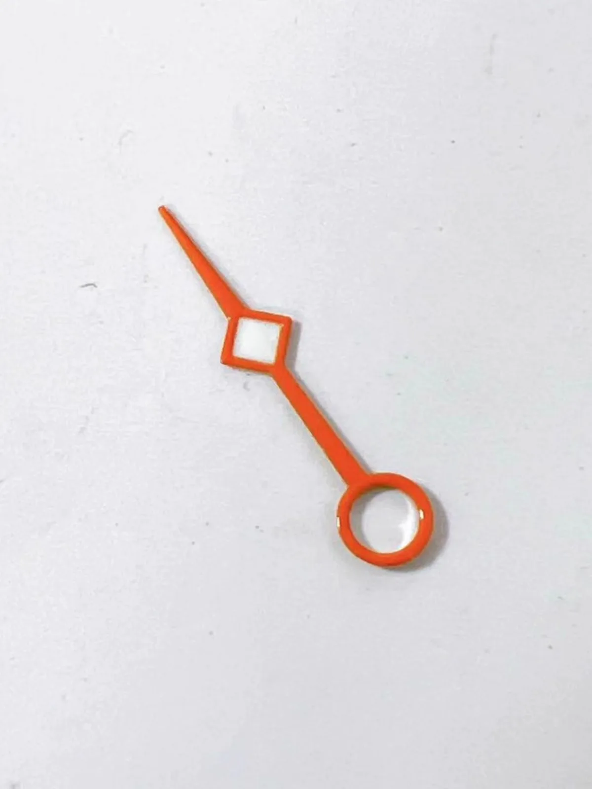 

Зеленая люминесцентная лампа NH35 с оранжевой оправой, подходит для калибра NH35/364R/7S