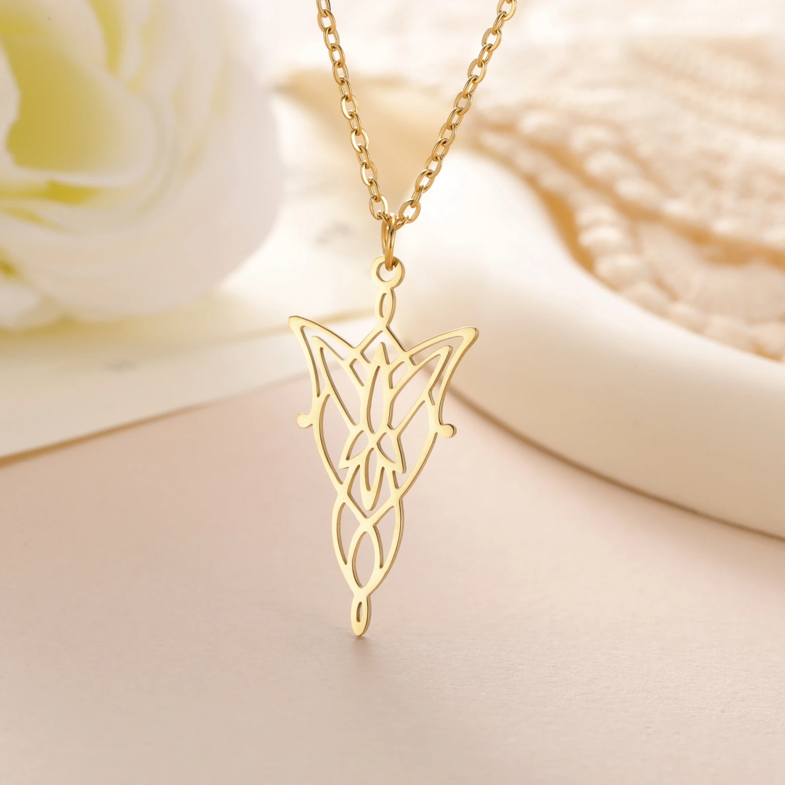 Collier Pendentif Elfe Argent Et Zircon – Seigneur Des Anneaux – Fait Main