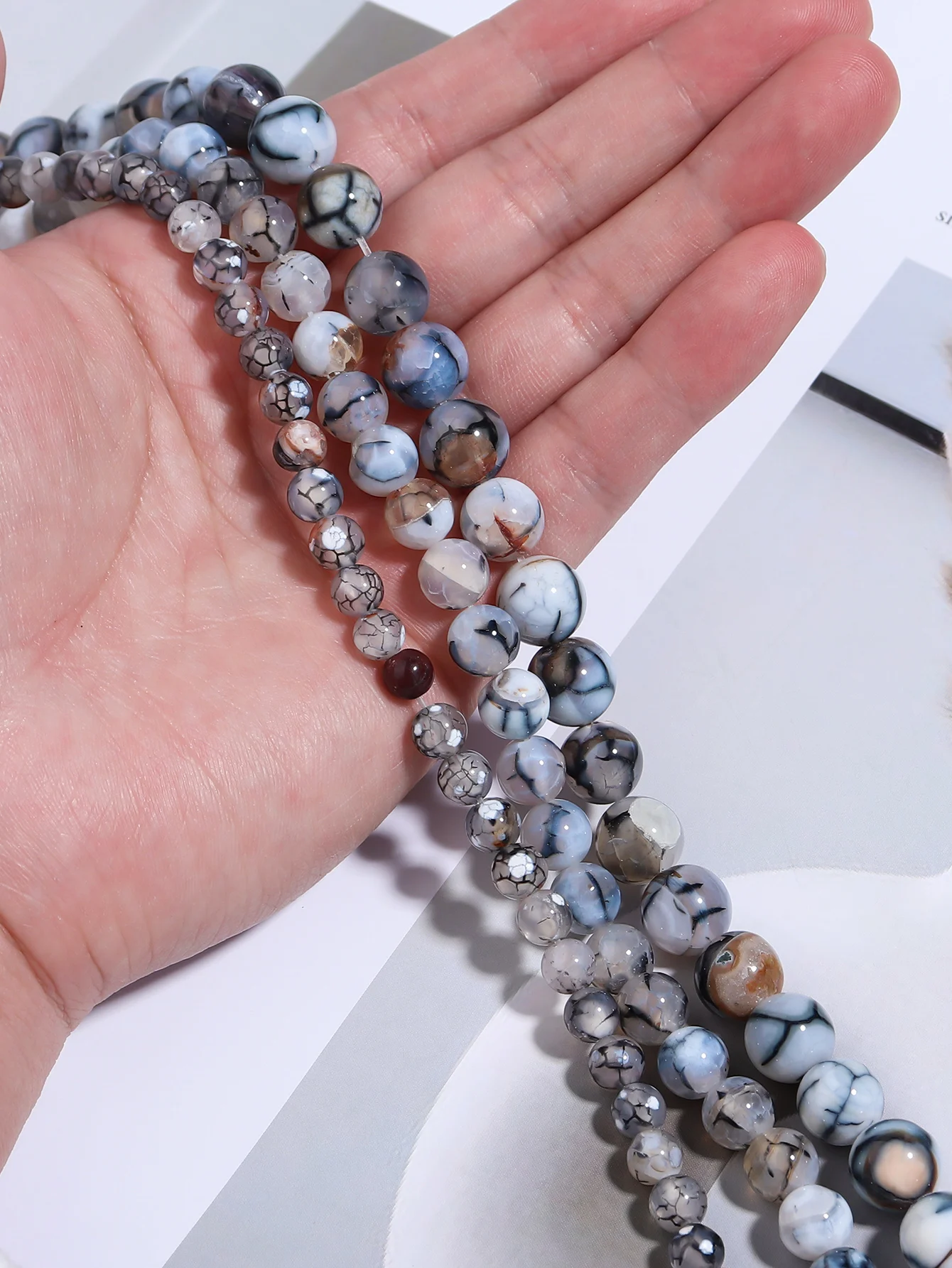 

Rttooas Fine 100% Wholesale Ice Flower Agate Black Dragon Pattern Circular Loose Bead Replacement Beads 15"6-10mm Selected Sizes
