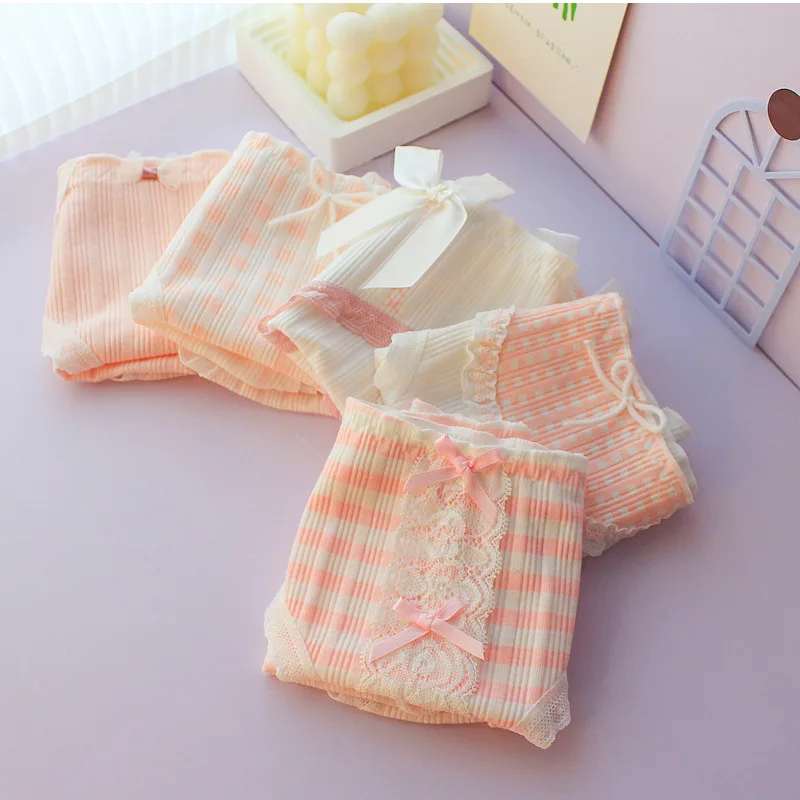 Slide image ed7f3c2dd3a84f1a8420bd8a1f6b3e30