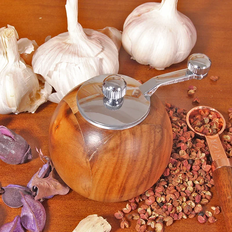 1/2PCS Hand Cranked Wooden Salt And Pepper Grinder Multi-purpose Pepper Mills Salt BBQ Spices Grinder Tools Kitchen Cooking Tool