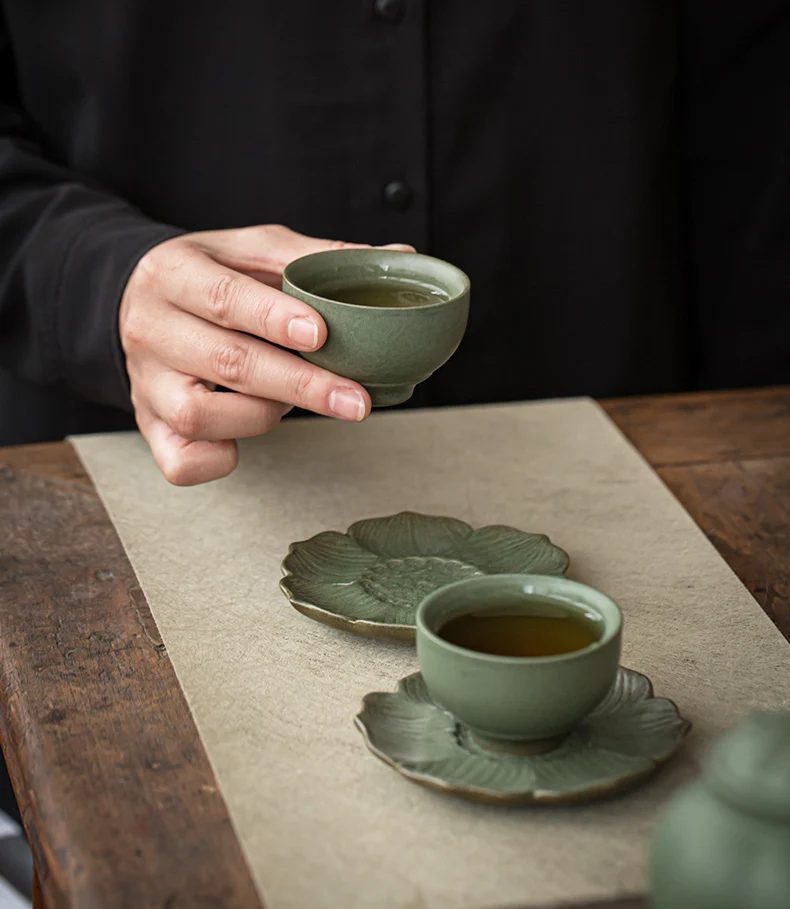 Description Picture 4 of item1 Pcs Japanese Ceramic Teacup Handmade Pottery Tea Bowl Travel Meditation Cup Exquisite Master Cup Household Tea Set 70ml