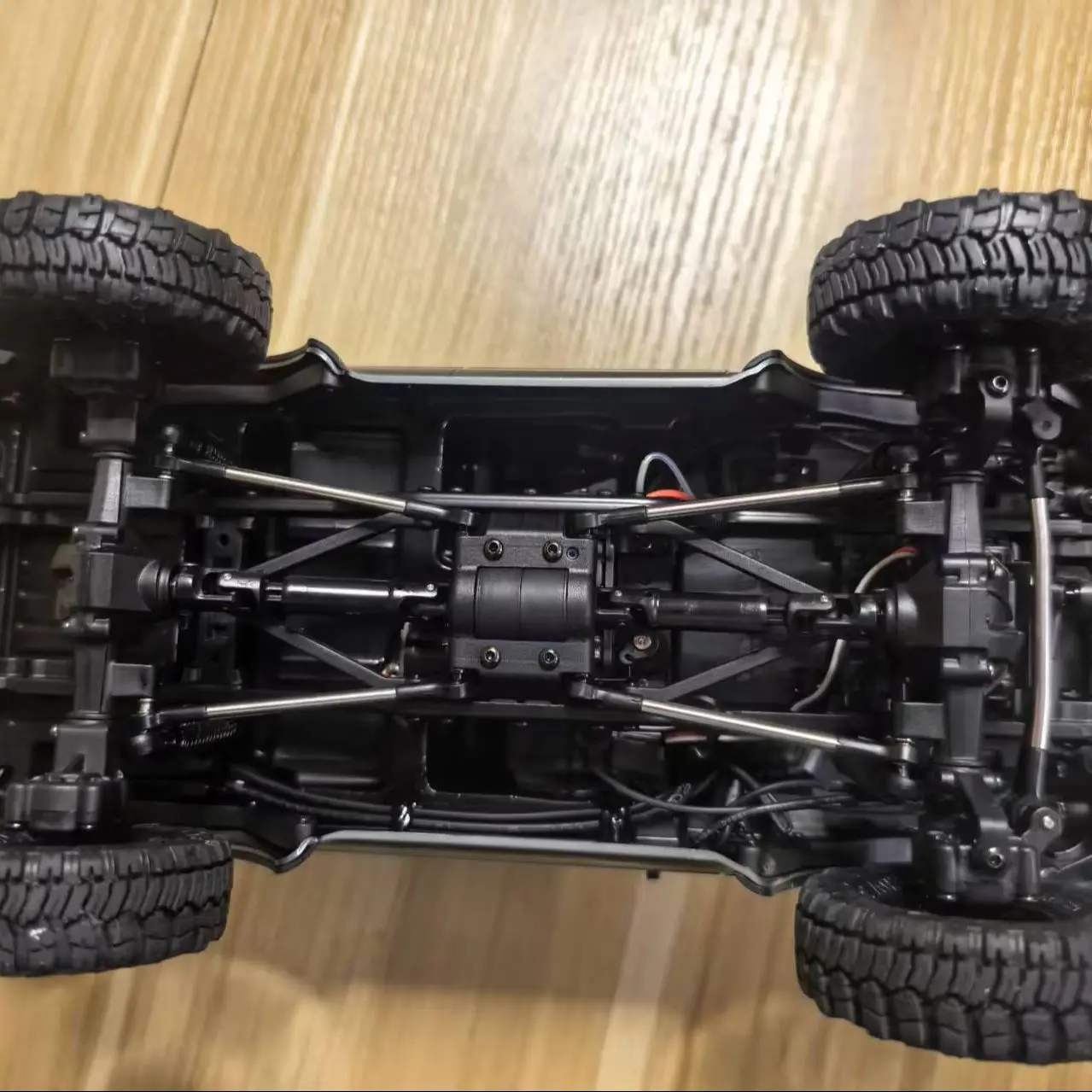 FMS LC 80 LC-80 LC80 랜드 크루저 1:18 크롤러 크리스마스 선물 RC 자동차