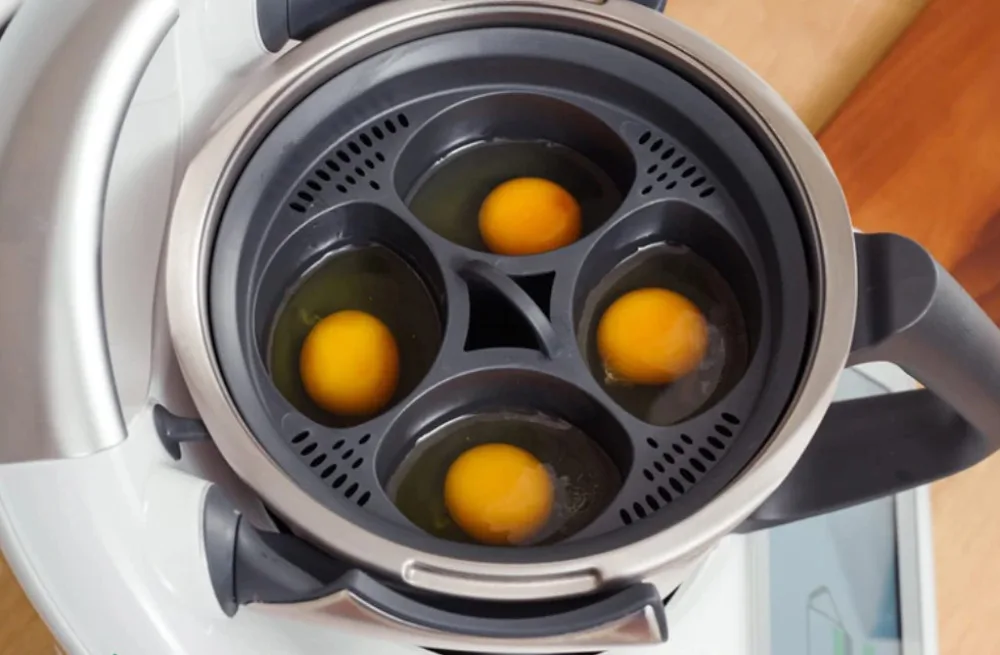 Panier à cuiseur d'oeufs 10