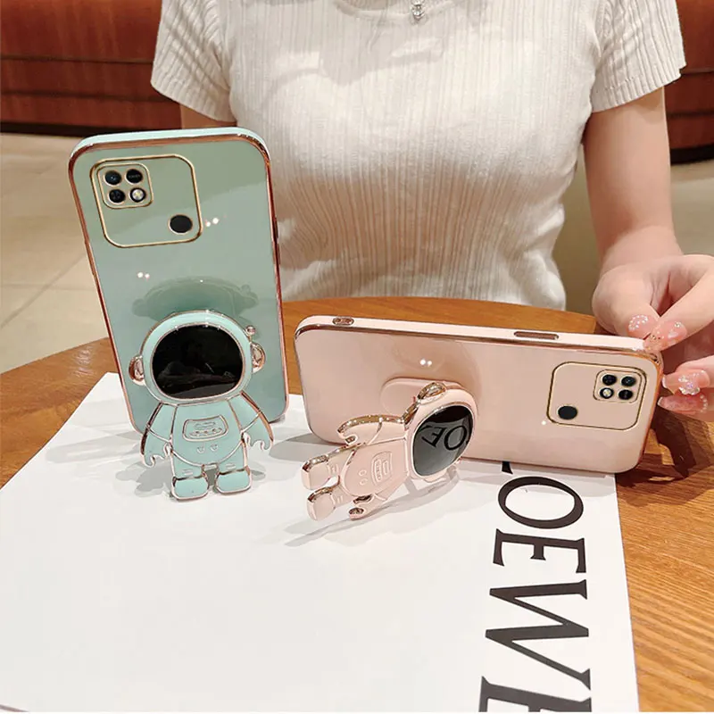 Wousunly Compatible Avec Coque Xiaomi Redmi Note 10 Pro Silicone TPU Antichoc, Coque Xiaomi Redmi Note 10 Pro Avec Support Astronaute 3D Mince Anti-rayure Case (violet