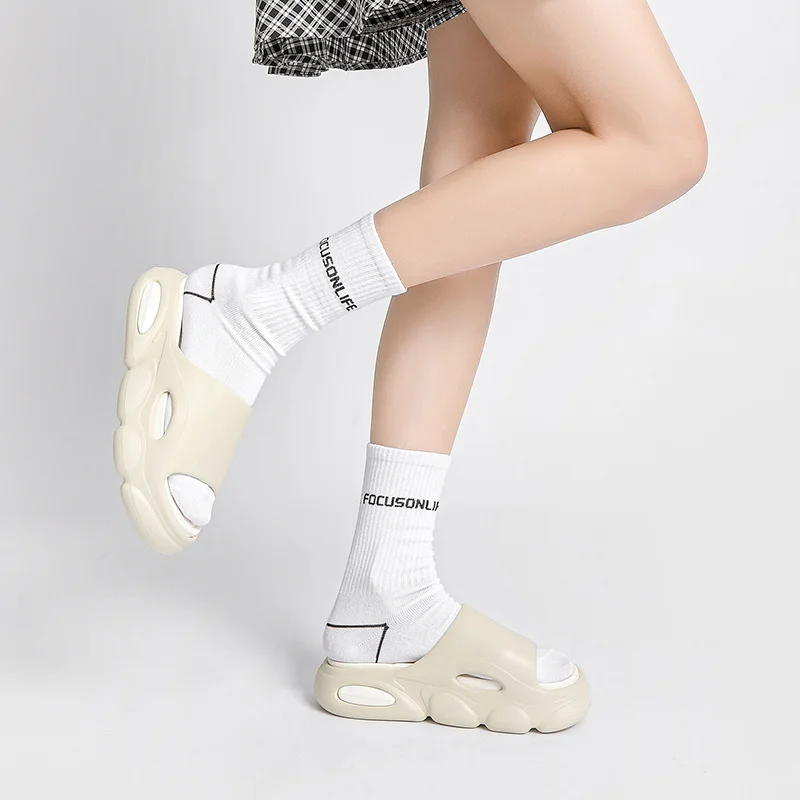 Kvinnors tjocka kuddar Sliders med mjukt skum Supermjuka halkfria tofflor för inomhus utomhus_voghion.com