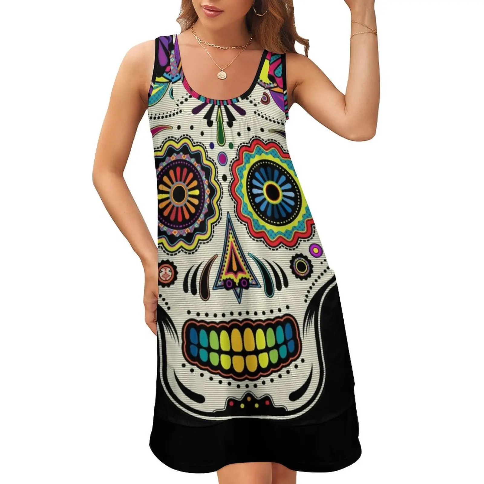 

Платье без рукавов с U-образным вырезом и имитацией двух частей