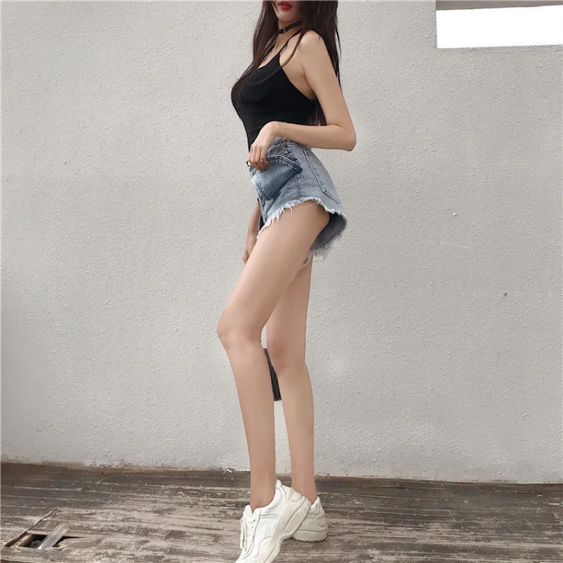 Short Pants for Woman To Wear with Waist Pocket Women's Shorts Sexy Cotton Denim Biker Jeans Clothing Normal Design New In Hot