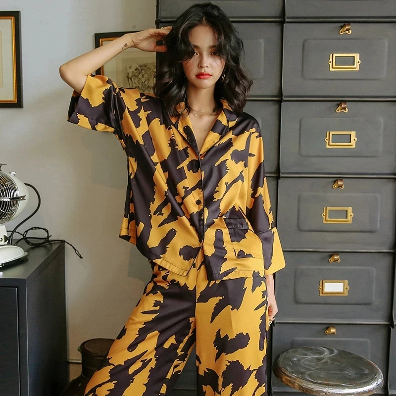 New Silk Satin Pajamas Set Women's Spring Autumn Loungewear Abstract Printed Gold Black Sleepwear Can Be Worn Outside Leisure