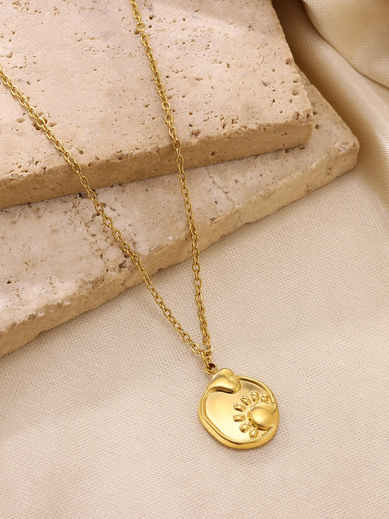 Stainless Steel Geometric Heart Sun Pendant Necklaces For Women
