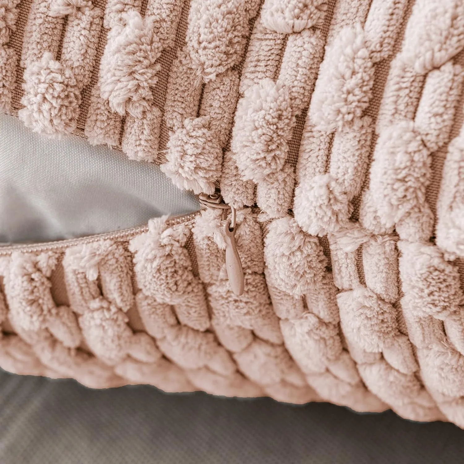 ��ũ ��ȣ ��� ������ ���� Ŀ��, ���� ħ�� ����, ���� �� Ȩ ���, �Ϳ��� �÷��� �ڵ���� ���� ���̽�, 18x18 ��ġ