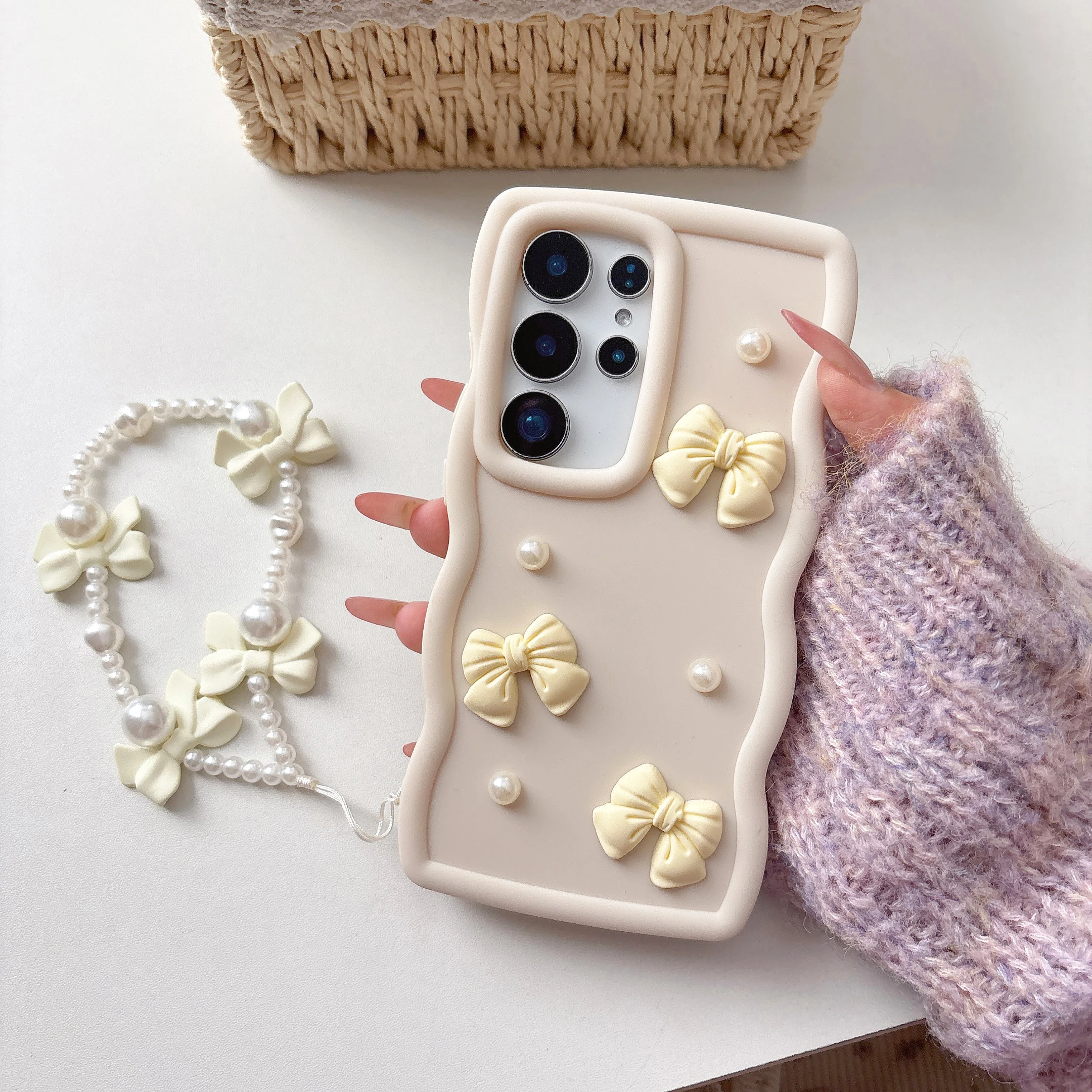 Elegant 3D Bowknot Pearl Phone Case