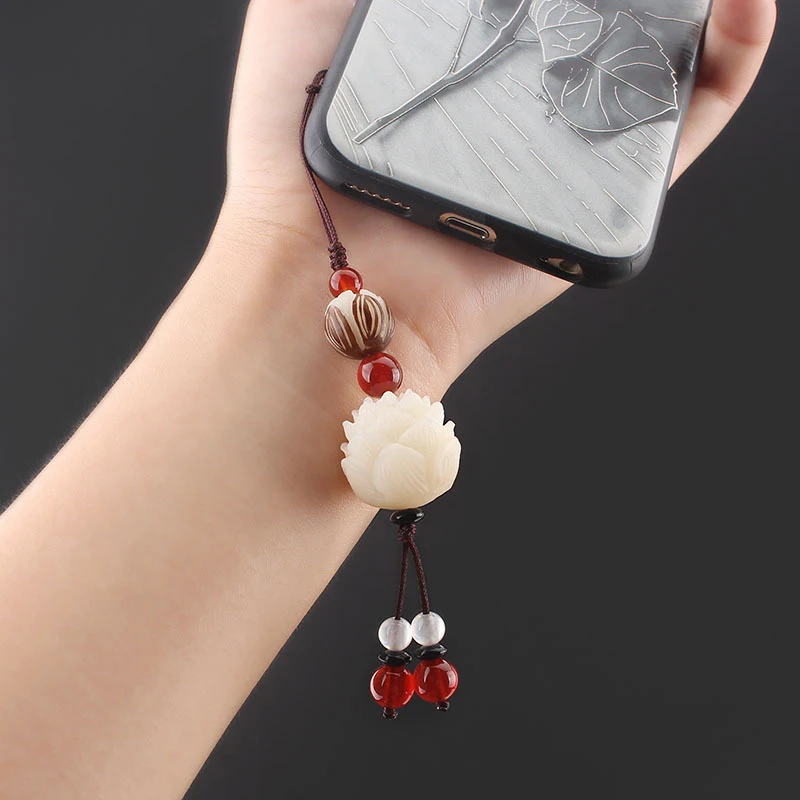 Vintage Handmade Carved Bodhi Lotus Flower Keychain For Women Men Wood Jewelry Hanging Charms Simple Beaded Key Chains