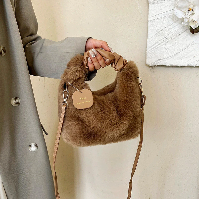 Luxury Designer Winter Plush Shoulder Bag for Women Soft Ladies Clutch Purse Cute Fashion Party Underarm Handbag