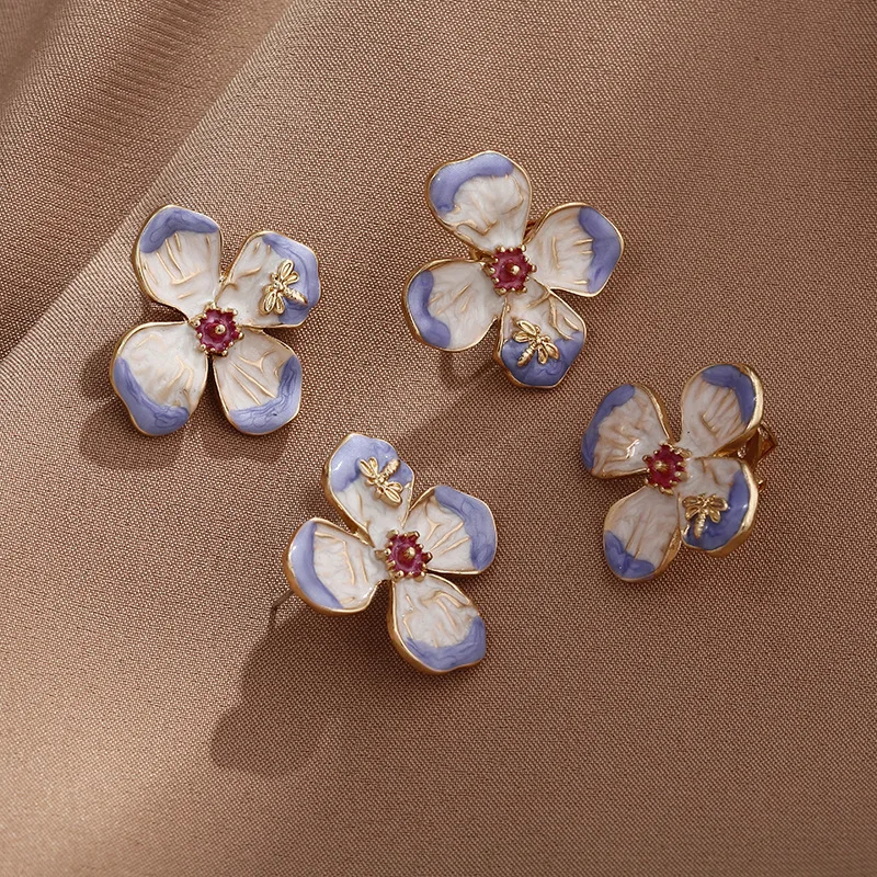 Boucles D'oreilles Clous Fleur Coccinelle émail Couleur - Occasion Bon état - Bijou Fantaisie Mignon