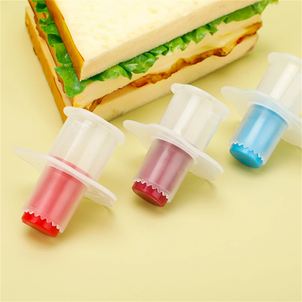 30pcs Cupcake Corer Pastry Plunger Cutter for Muffin Cake