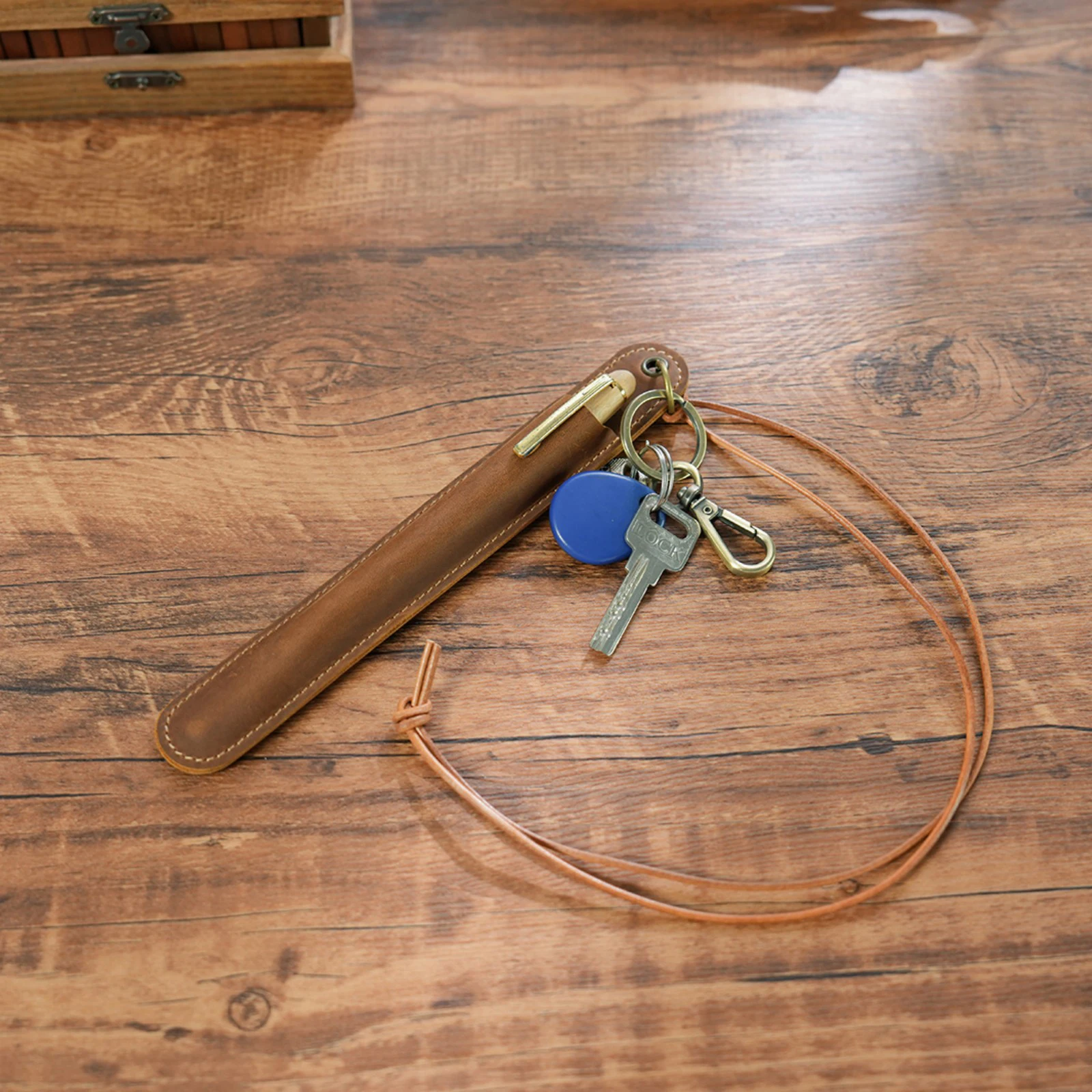 Genuine Leather Lanyard Pen Holder Portable Single Pencil Case Vintage Pen Pouch Sleeve Pen Protective Cover with Keychain 5