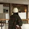 Retro French Beanie Atmosphere Feeling Thin Sparkle Flowers Knit Balaclavas Autumn Winter New Ins Face of Small Cap Bonnet 모자 4