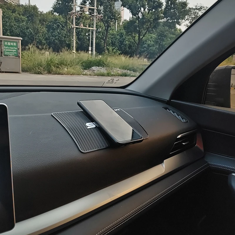 Car Dashboard Sticky Anti-Slip PVC Mat Silicone Anti-Slip Storage Mat Pads Non-Slip Sticky Pad for Suzuki Swift Car Accessories