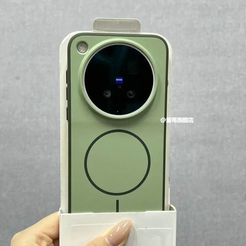 Luxury Matte Magnetic Case with MagSafe Wireless Charging Capability