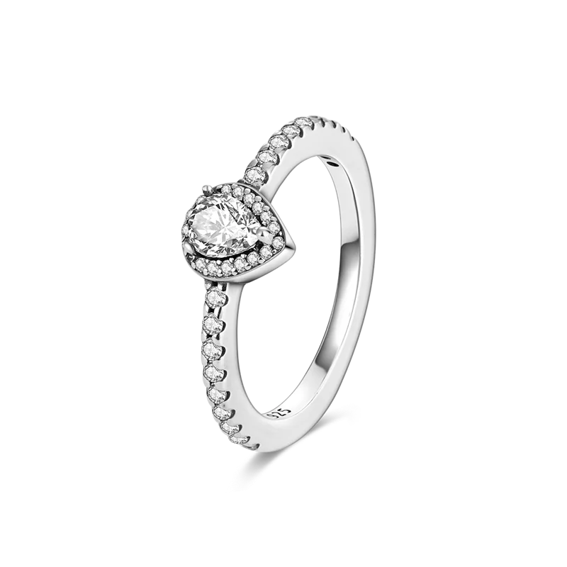 Princess tiara ring