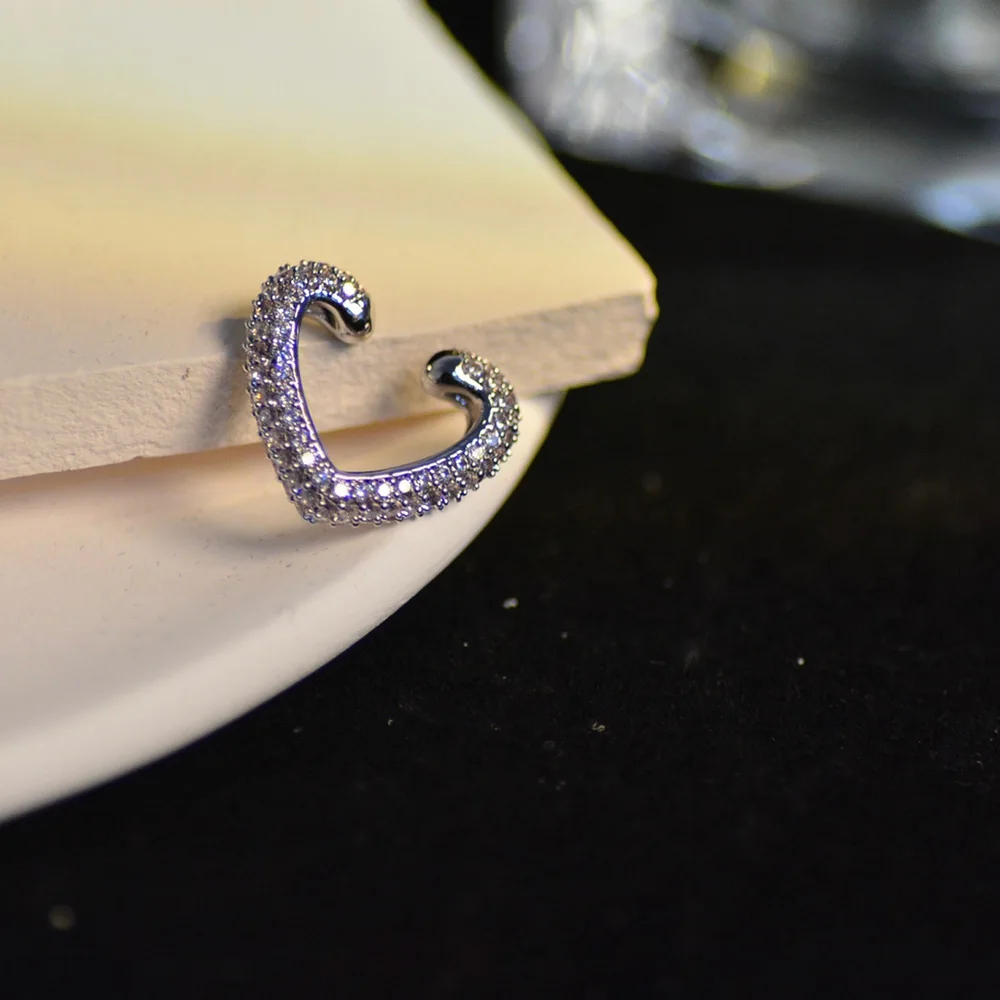 1pc Fake Piercing Heart Clip Earrings Female Delicate Zircon Buckle Ear Cuff Cartilage Ear for Women Fashion Jewelry KDE135 ear clip earrings clip earrings ear clip