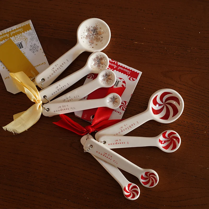 Kitchen Measuring Spoon Set 4 Pcs Christmas candy-colored measuring spoon set Snowflake Style Ceramic Baking Spoon Set Measuring Cups Mini Coffee Spoons