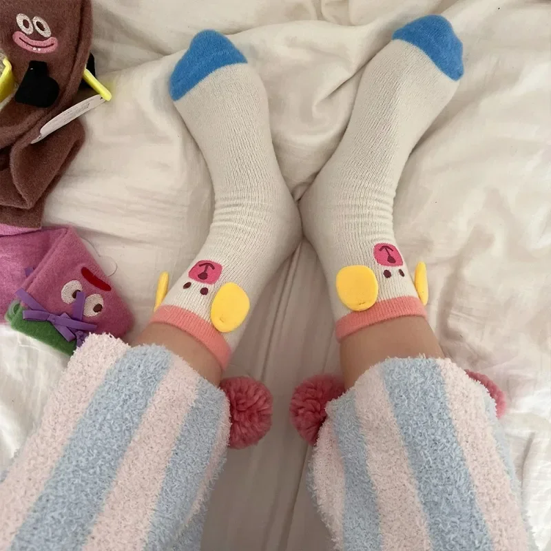 Рисунок 3 - Симпатичные плюшевые носки с забавным
