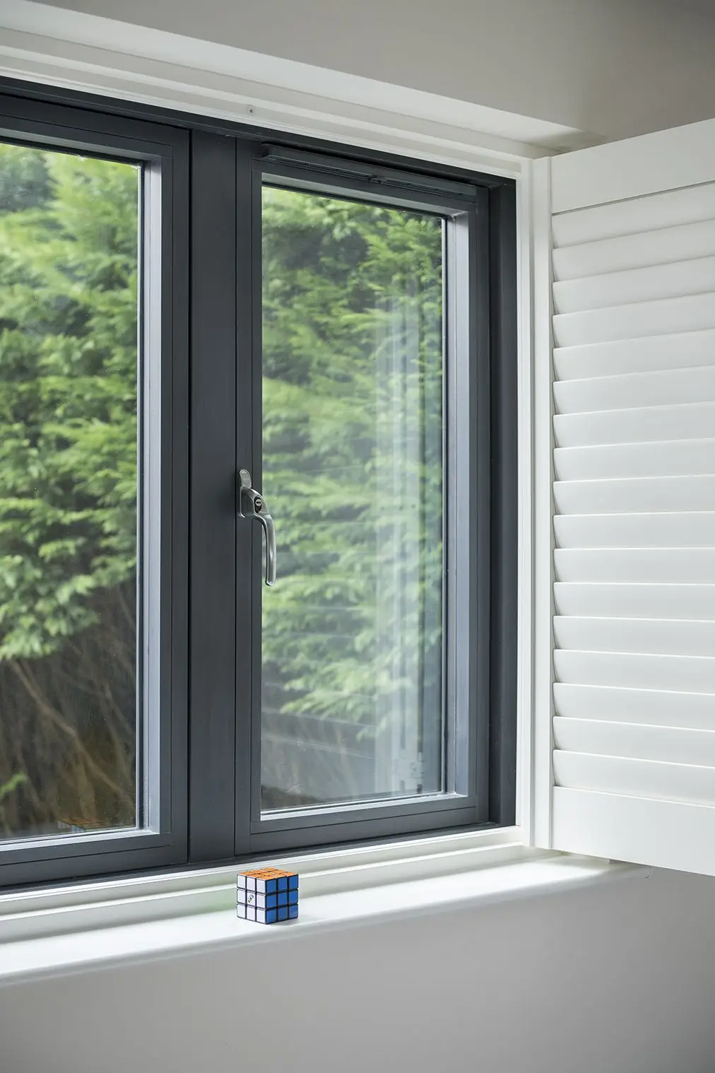 Fenêtre battante française à double vitrage, cadre métallique, rupture thermique, fenêtres à battant en aluminium, fenêtres manuelles pour villa et maison, nouveau design