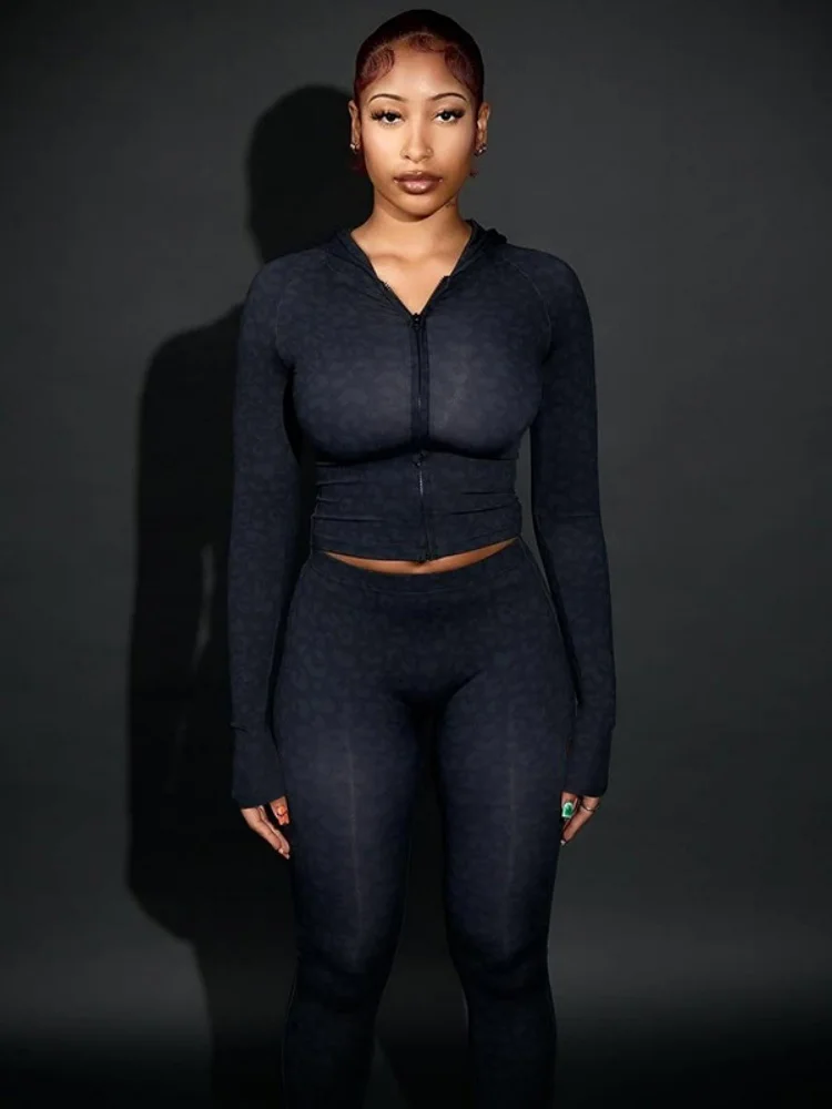 Wmstar Women Two Piece Set Wholesale Sexy Fall Winter New Fashion Hooded Leopard Print Long Sleeved Sporty Slim Fit Trousers