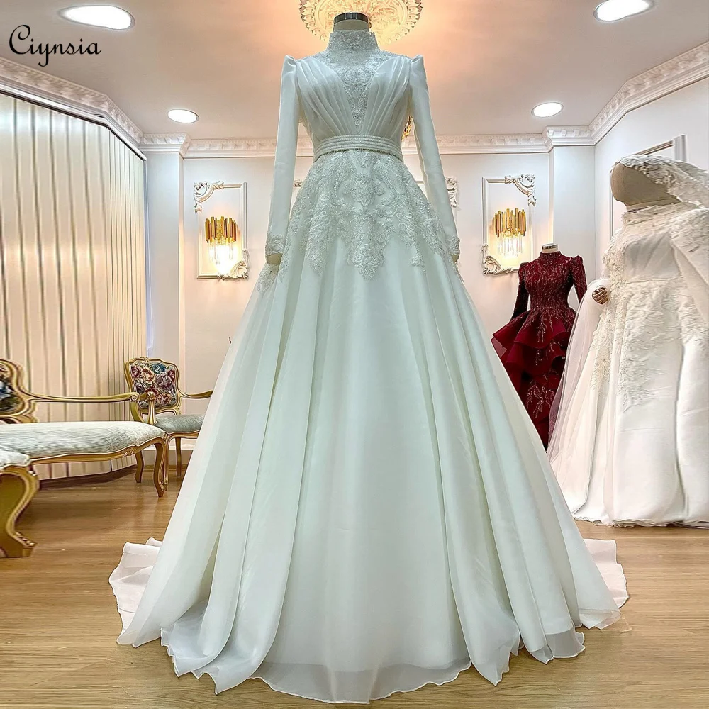 

Ciynsia suknia ślubna Muslim Luxury Bridal Dresses High Neck Arabic Dubai Wedding Gown for Bride Lace Beaded Islamic Gelinlik