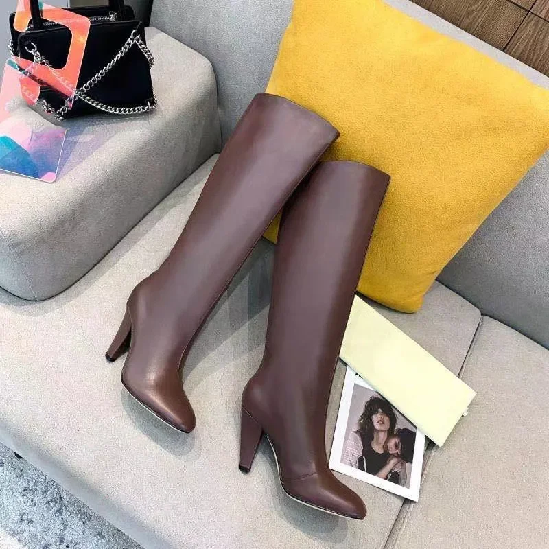 

Женские замшевые сапоги до колена, черные кожаные сапоги на квадратном каблуке с котятами, золотистого цвета, в западном стиле, зима 2024