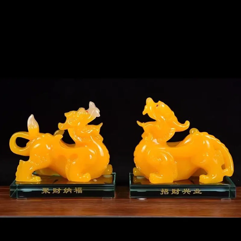 White Jade imitation Pixiu handicrafts, a pair of ornaments, Kirin feng shui to make a fortune, home decoration