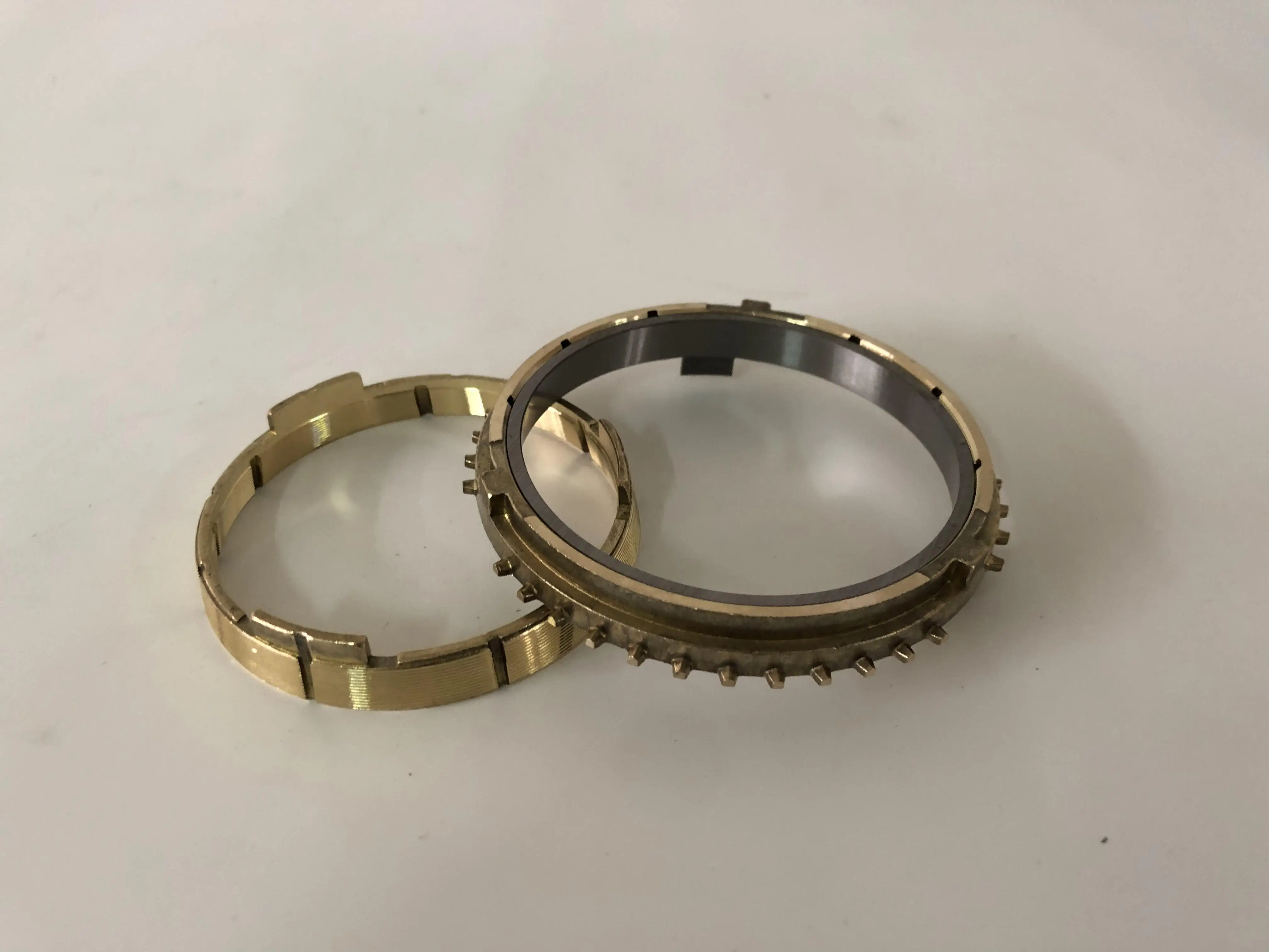 For LANDCRUISER HIACE HILUX transmission wave box synchronizer gear ring 33037-60040 33037-60050 gearbox synchro rings