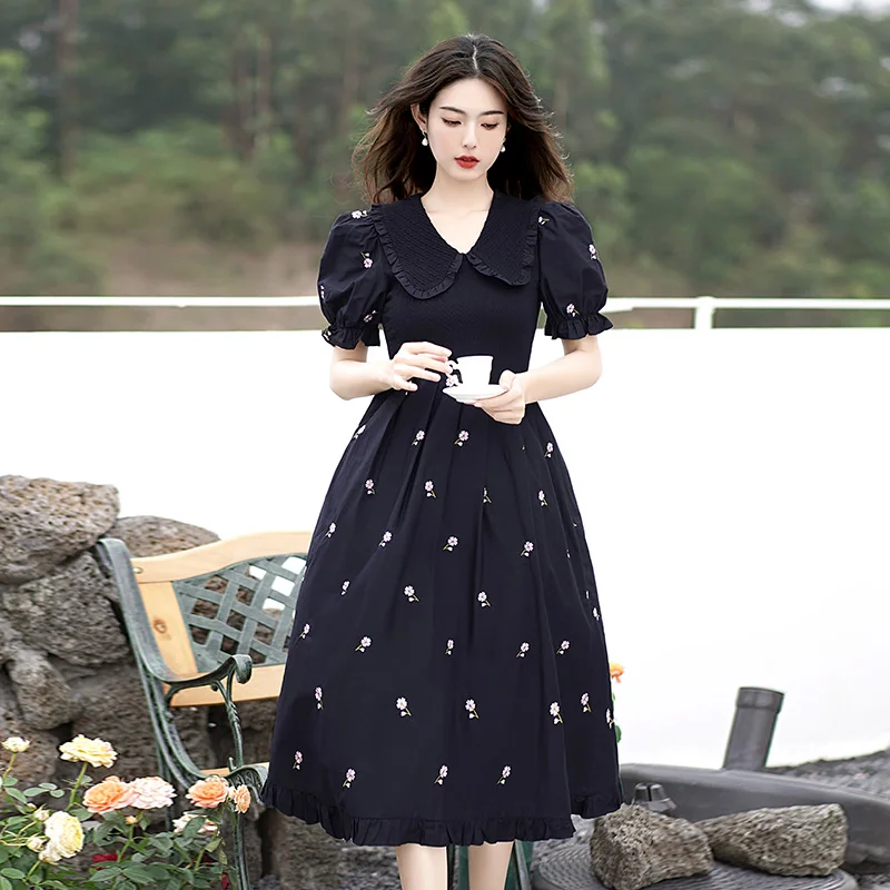 

2023 new fashion casual women's clothing short sleeve Embroidered Stitch Dress