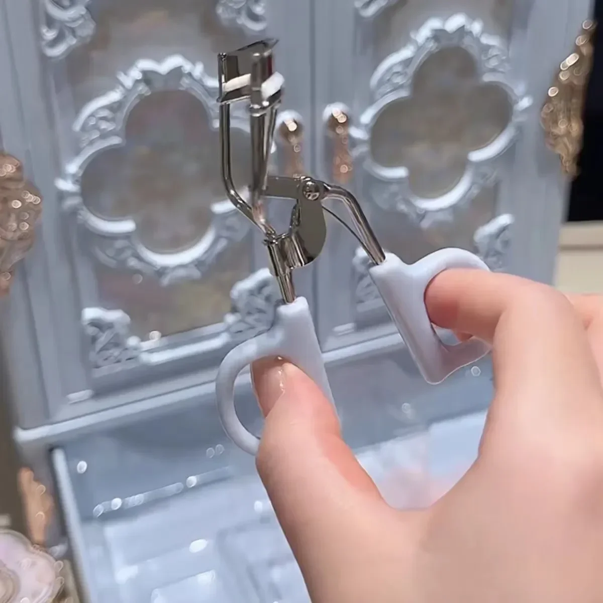Flower Knows Butterfly Cloud Collar Collection Metal Eyelash Curler Natural Cosmetic Clip Makeup Tools eyelash curler