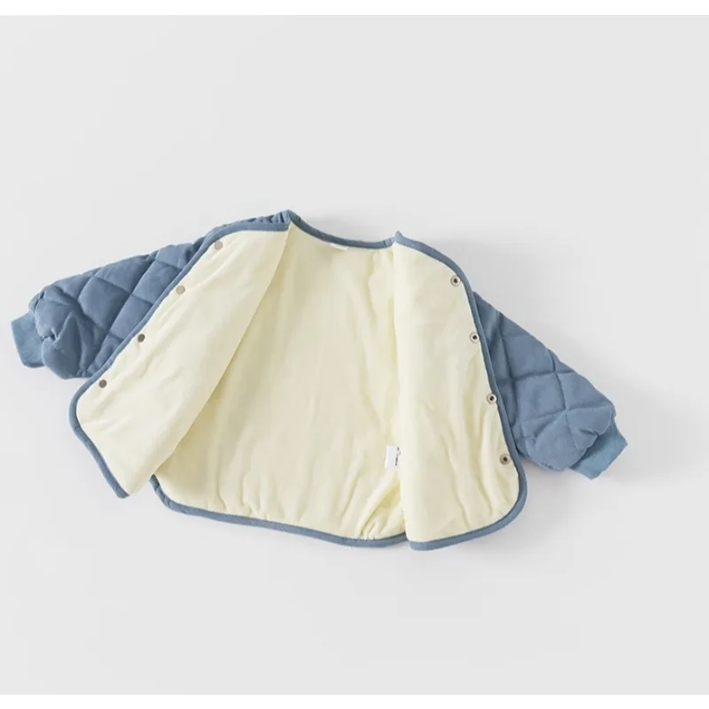 2026 새로운 겨울 소년 소녀 두꺼운 따뜻한 코트 솔리드 칼라리스 싱글 브레스트 퀼트 자켓 기본 캐주얼 아동 겉옷 Y1214
