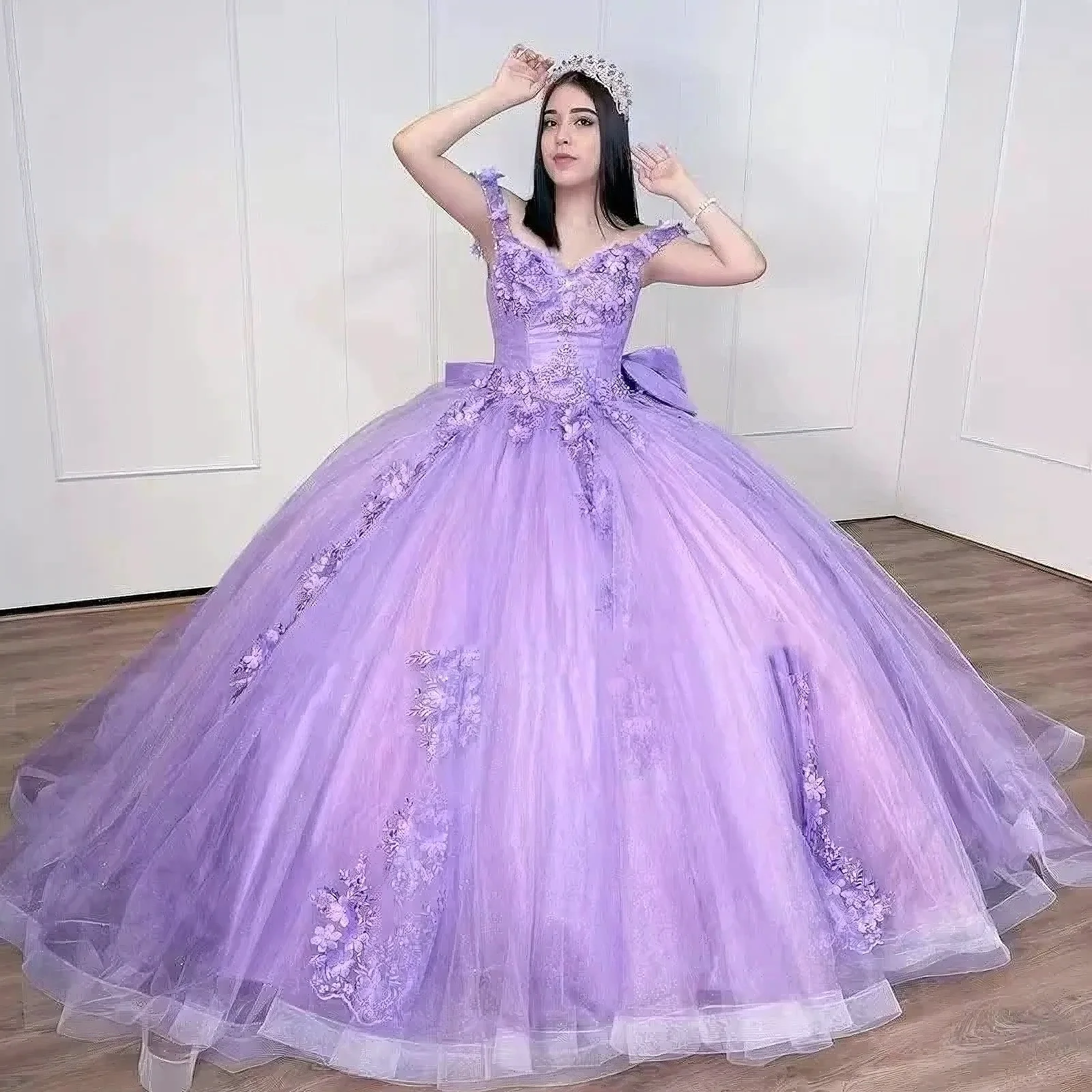 

Ball Gown Quinceanera Dresses Lilac 3D Flower Appliques Cinderella 16 Princess Gowns With Big Bow Vestidos De 15 Anos