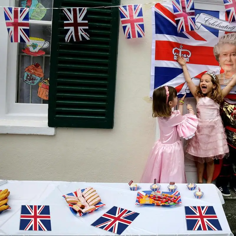 16pcs Union Jack Tableware Set UK Themed Paper Cups/Plates/Napkins Tableware Kit British Flag Party Supplies for King Charles
