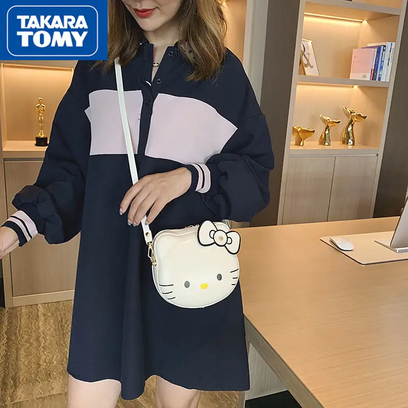 

TAKARA TOMY Hello Kitty New PU Leather Cute Sweet and Simple Ladies Messenger Bag Light and Compact Zipper Small Round Bag