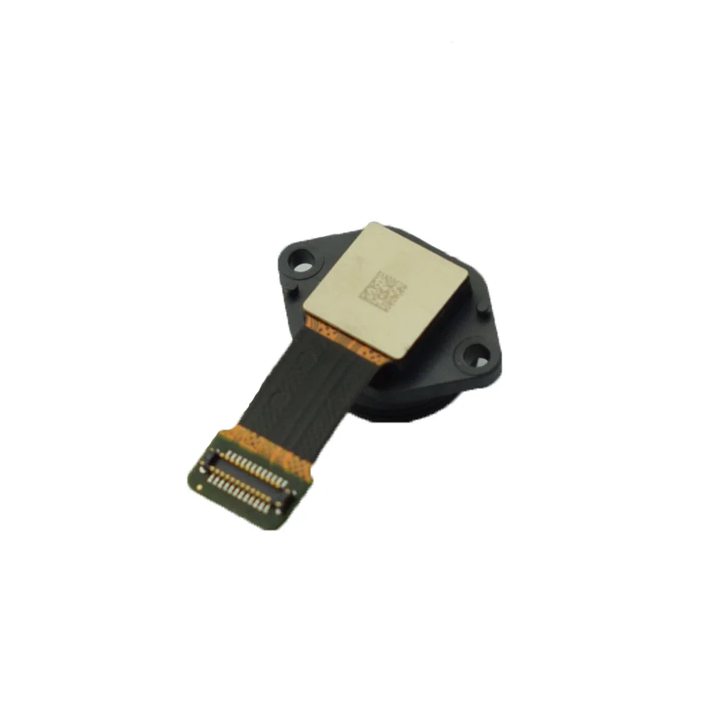 Hélice drone DJI Mini 4 Pro originale en gros plan, texture de la pale et connecteur doré visibles.