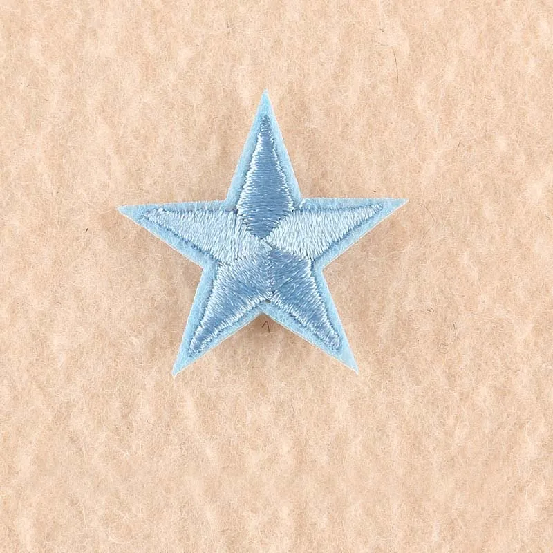 CABODYALS 100 Pièce De 3cm Bleu Foncé 5 étoiles Appliques Mini Pentagramme Brodé Thermocollant Sur Patchs Petit Patch Solide à Coudre En Vrac Pour La Couture La Fabrication De Vêtements Artisanaux Ves