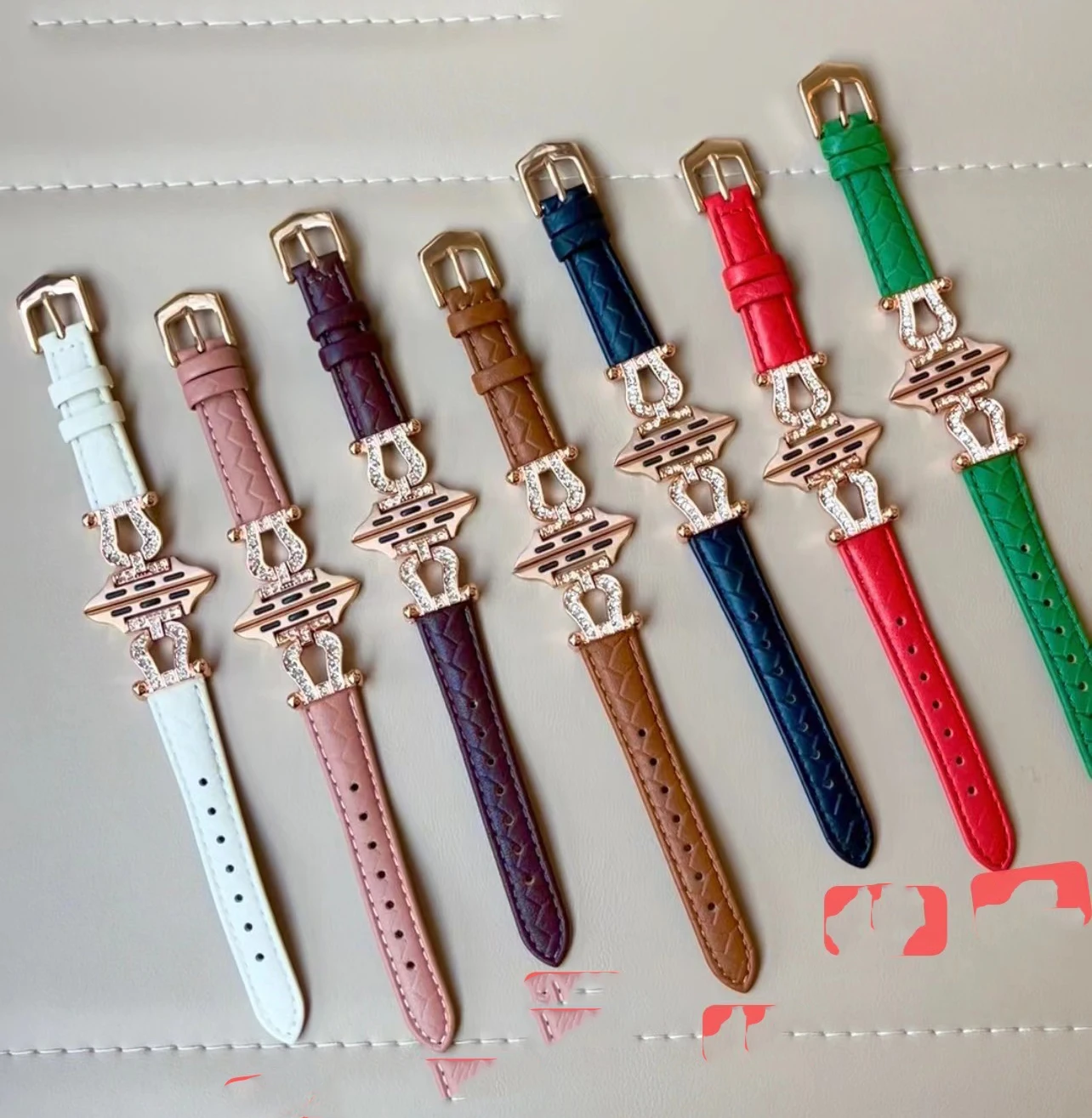 Diamond Leather strap for Apple Watch Band 44mm 45mm 38-42-40-41mm Luxury design Bracelet iwatch series 8 7 SE 6 5 4 Ultra 49mm