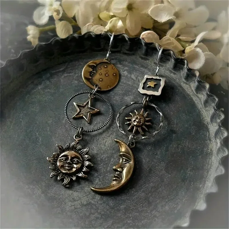 Greek Mythology Pendant Earrings Face Sun Moon Creative Design Women Asymmetric Personality Party Jewelry Gifts