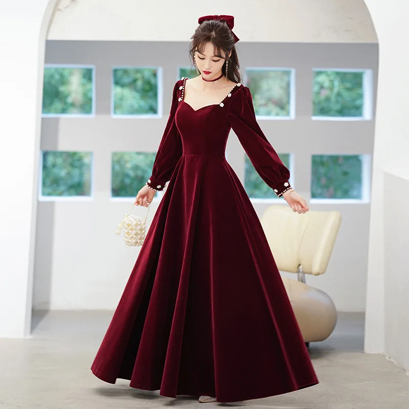 

Платье женское вечернее с длинным рукавом и молнией на спине