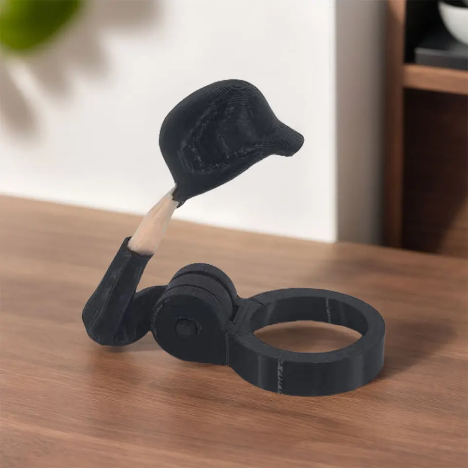 Soldier Salute Reusable Beer Bottle Cap Stopper