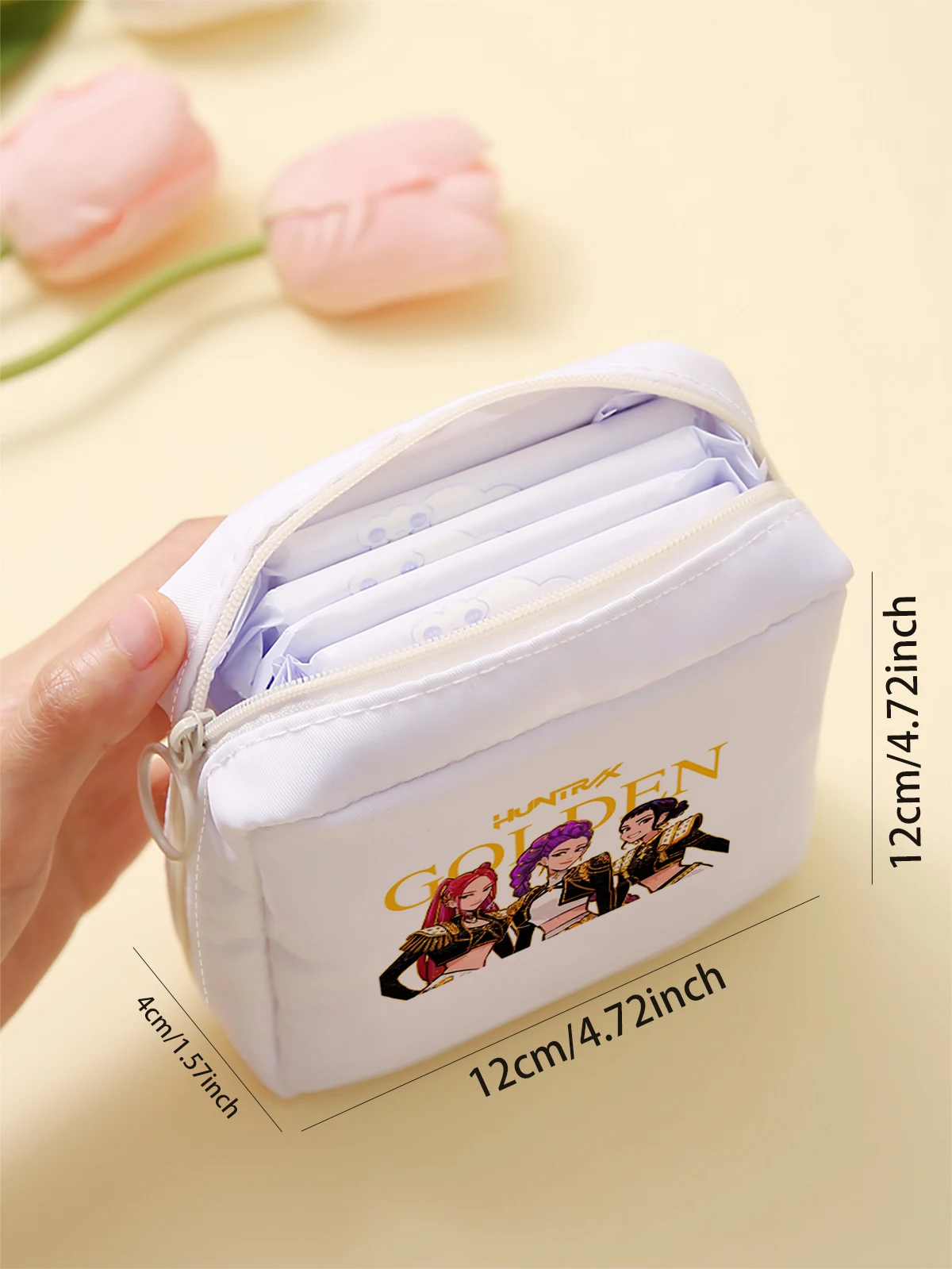 Cartoon pattern printed sanitary napkin storage bag, women's lightweight tissue bag, sanitary tissue bag