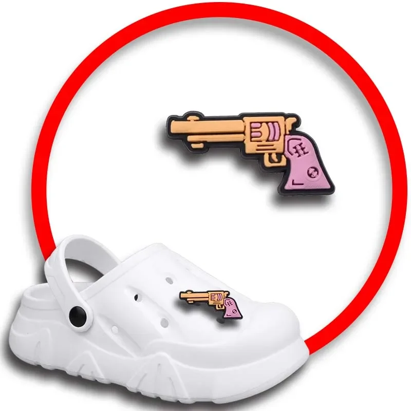 

Комплект булавок для Crocs, шармы, аксессуары для обуви, украшение для пистолета, джинсы, женские сандалии, пряжка, Детские сувениры, мужские значки, подарок для мальчиков и девочек